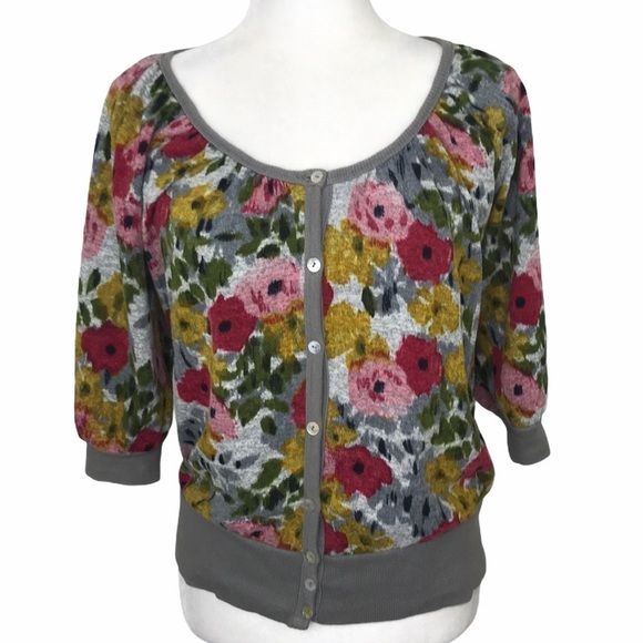 Forever 21 Sweaters - Twentyone Romantic Floral Sweater Top C5